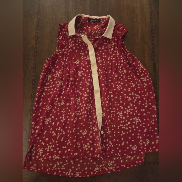 women small sleeveless button front top burgundy with beige stars - Picture 1 of 1